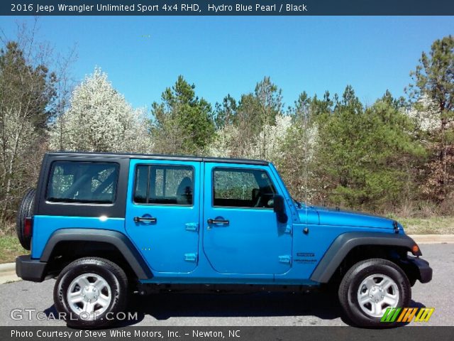 2016 Jeep Wrangler Unlimited Sport 4x4 RHD in Hydro Blue Pearl