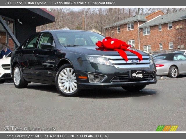 2010 Ford Fusion Hybrid in Tuxedo Black Metallic