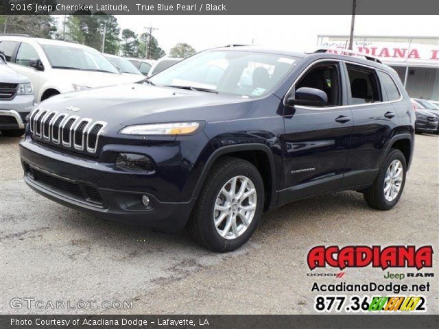 2016 Jeep Cherokee Latitude in True Blue Pearl
