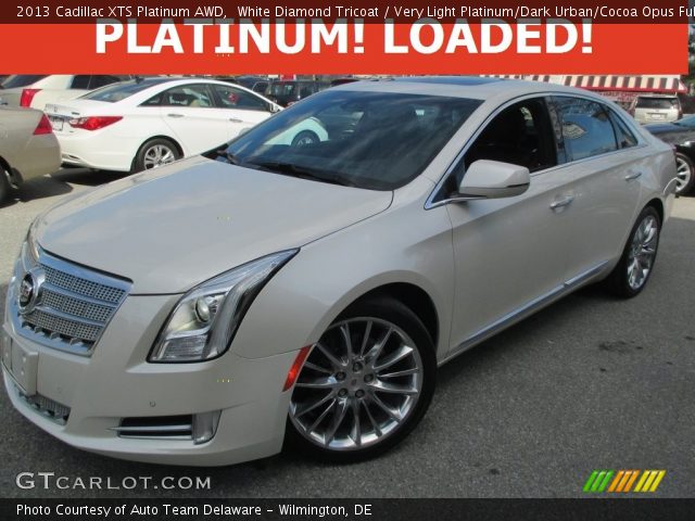 2013 Cadillac XTS Platinum AWD in White Diamond Tricoat