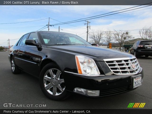 2006 Cadillac DTS Luxury in Black Raven