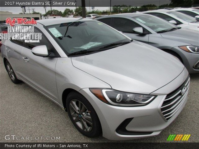 2017 Hyundai Elantra SE in Silver