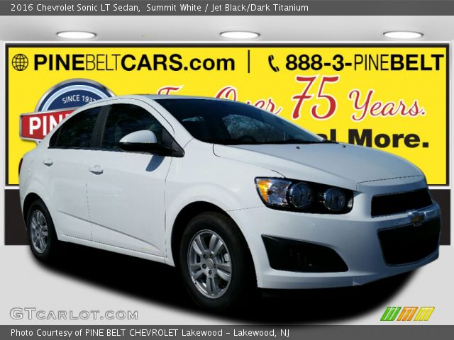 2016 Chevrolet Sonic LT Sedan in Summit White