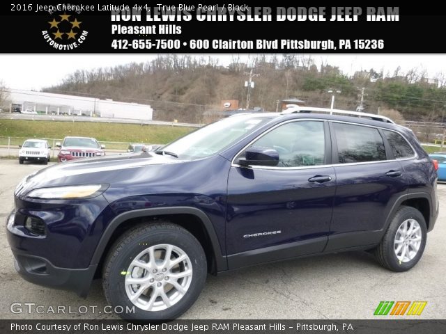 2016 Jeep Cherokee Latitude 4x4 in True Blue Pearl