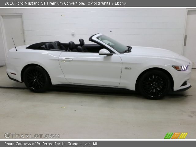 2016 Ford Mustang GT Premium Convertible in Oxford White