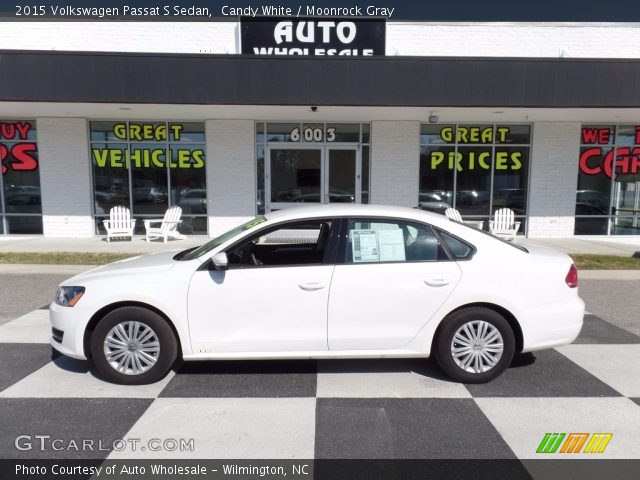 2015 Volkswagen Passat S Sedan in Candy White