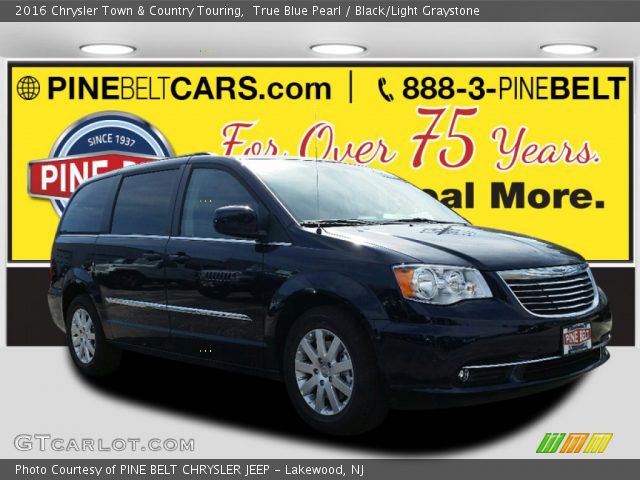 2016 Chrysler Town & Country Touring in True Blue Pearl