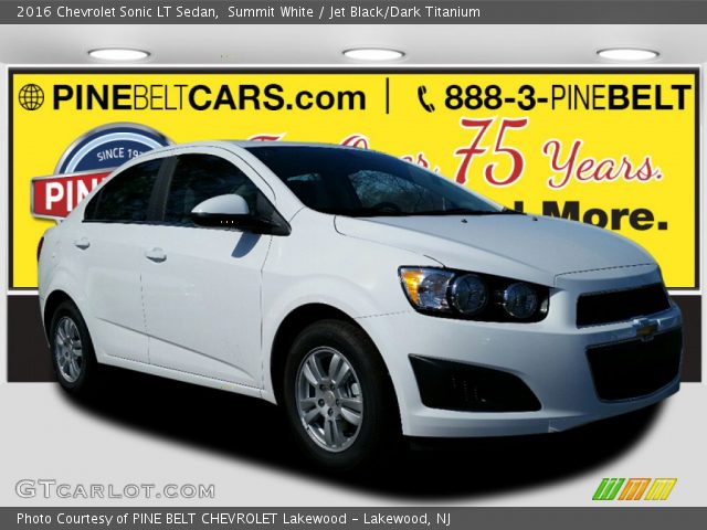 2016 Chevrolet Sonic LT Sedan in Summit White