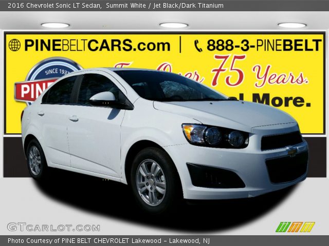 2016 Chevrolet Sonic LT Sedan in Summit White