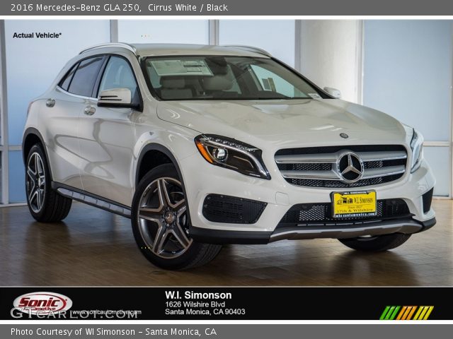 2016 Mercedes-Benz GLA 250 in Cirrus White