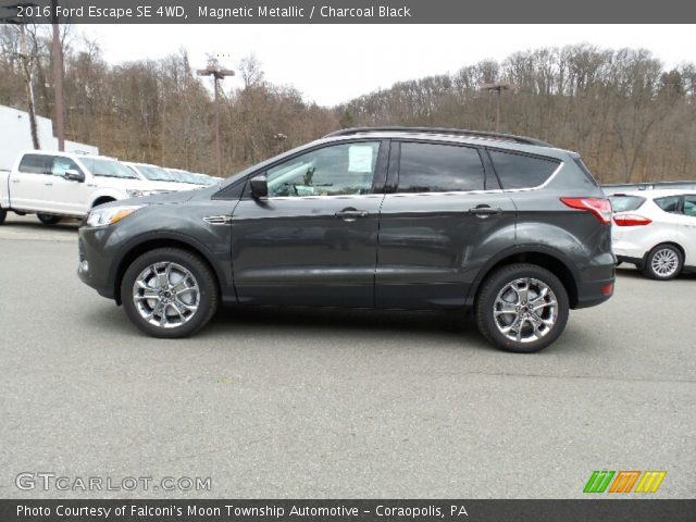 2016 Ford Escape SE 4WD in Magnetic Metallic