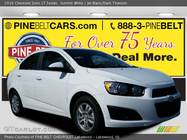 2016 Chevrolet Sonic LT Sedan in Summit White