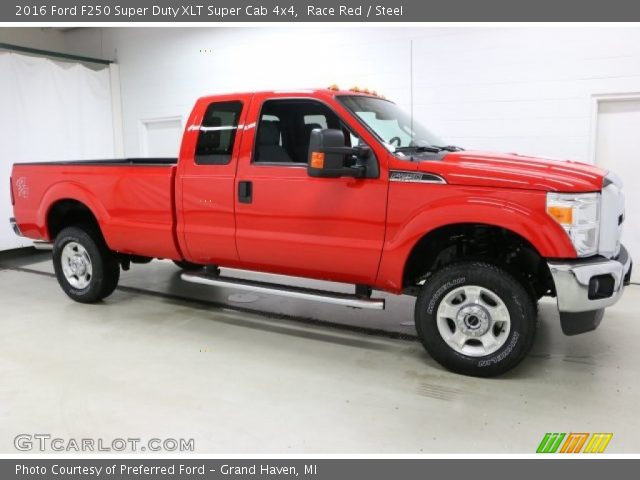 2016 Ford F250 Super Duty XLT Super Cab 4x4 in Race Red