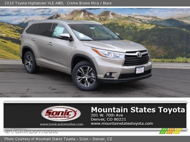 2016 Toyota Highlander XLE AWD in Creme Brulee Mica