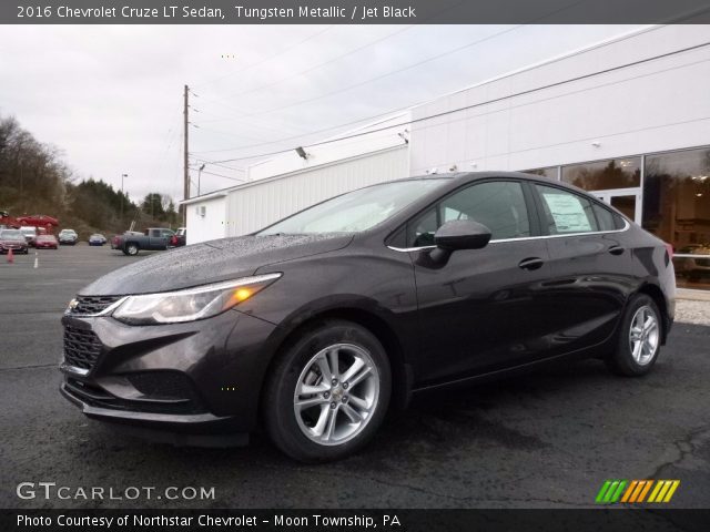 2016 Chevrolet Cruze LT Sedan in Tungsten Metallic