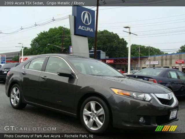 2009 Acura TSX Sedan in Grigio Metallic