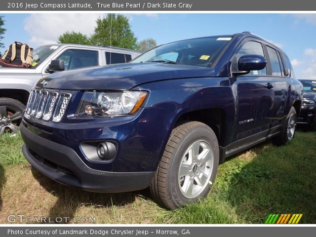 2016 Jeep Compass Latitude in True Blue Pearl