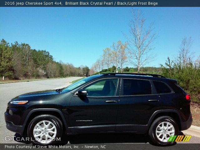 2016 Jeep Cherokee Sport 4x4 in Brilliant Black Crystal Pearl