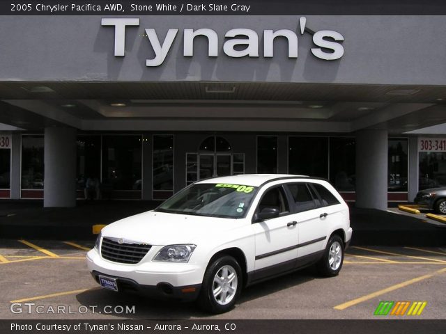 2005 Chrysler Pacifica AWD in Stone White