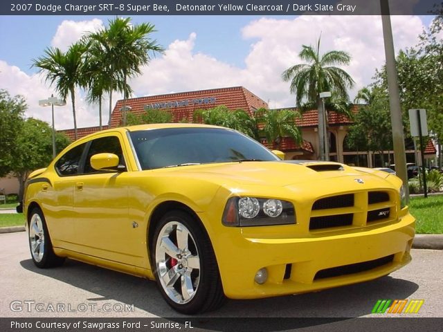 2007 Dodge Charger SRT-8 Super Bee in Detonator Yellow Clearcoat