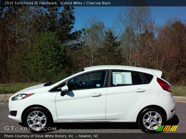2015 Ford Fiesta SE Hatchback in Oxford White