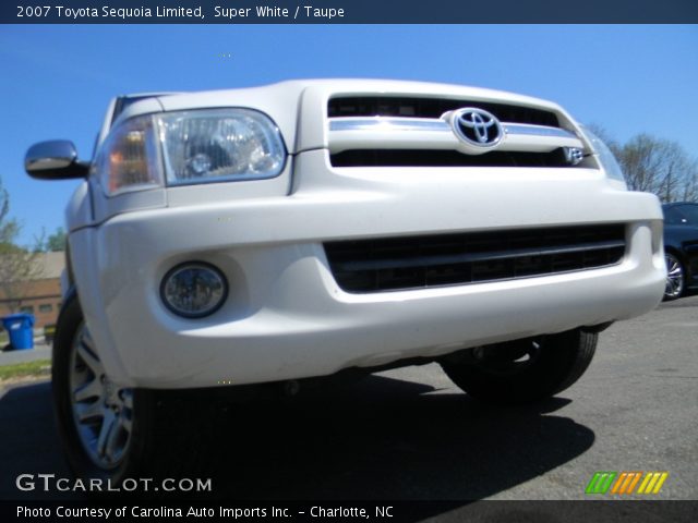 2007 Toyota Sequoia Limited in Super White