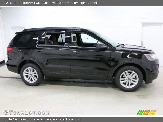 2016 Ford Explorer FWD in Shadow Black