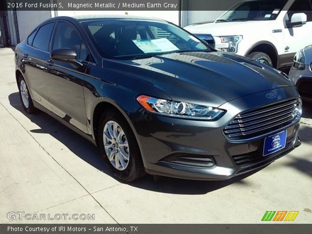 2016 Ford Fusion S in Magnetic Metallic