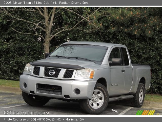 2005 Nissan Titan LE King Cab 4x4 in Radiant Silver