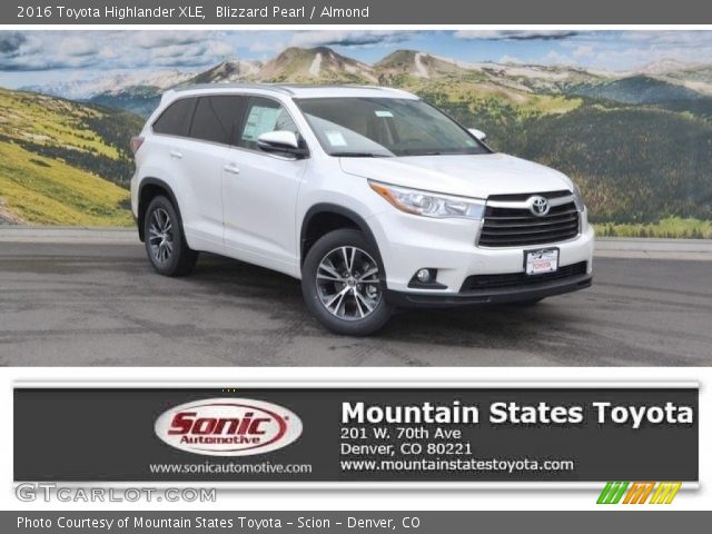 2016 Toyota Highlander XLE in Blizzard Pearl