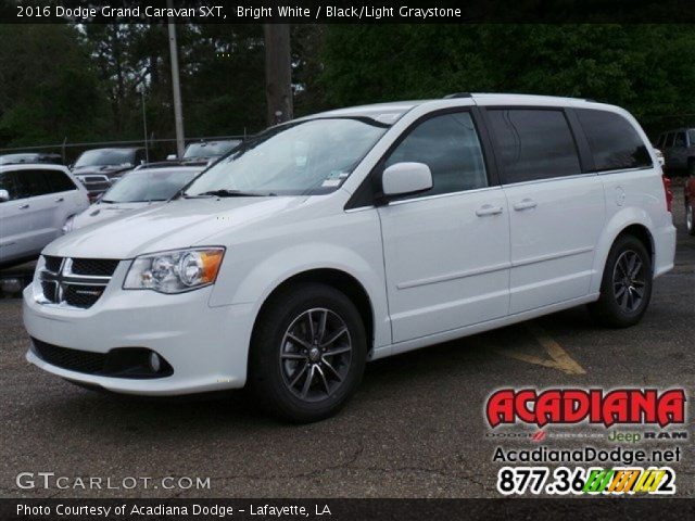 2016 Dodge Grand Caravan SXT in Bright White