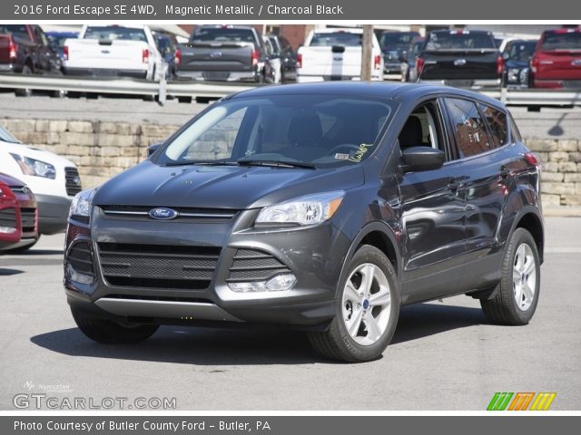 2016 Ford Escape SE 4WD in Magnetic Metallic