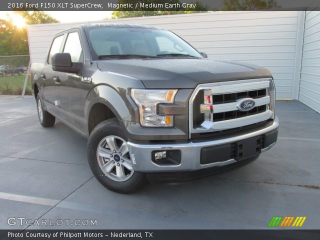 2016 Ford F150 XLT SuperCrew in Magnetic