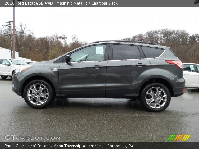 2016 Ford Escape SE 4WD in Magnetic Metallic