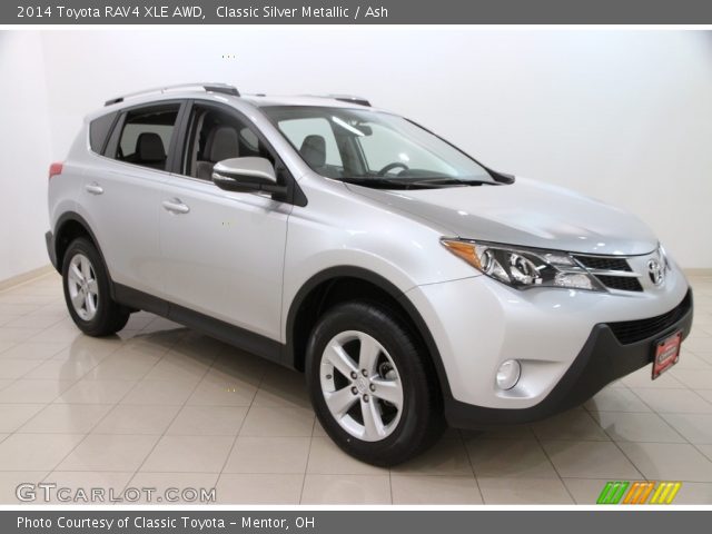 2014 Toyota RAV4 XLE AWD in Classic Silver Metallic