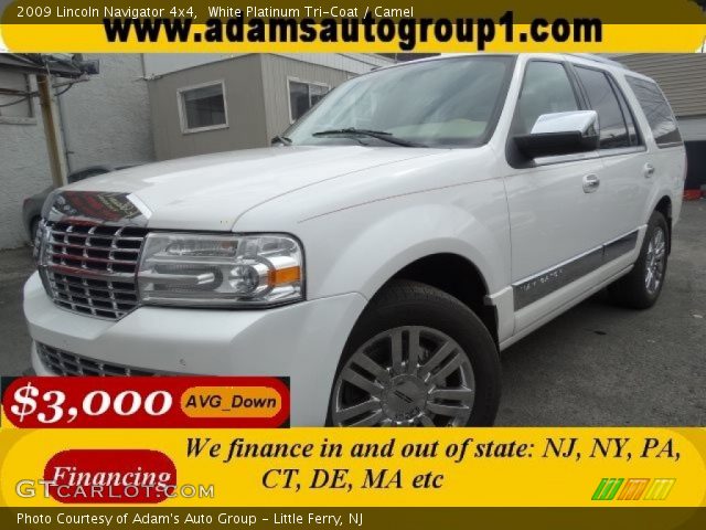 2009 Lincoln Navigator 4x4 in White Platinum Tri-Coat