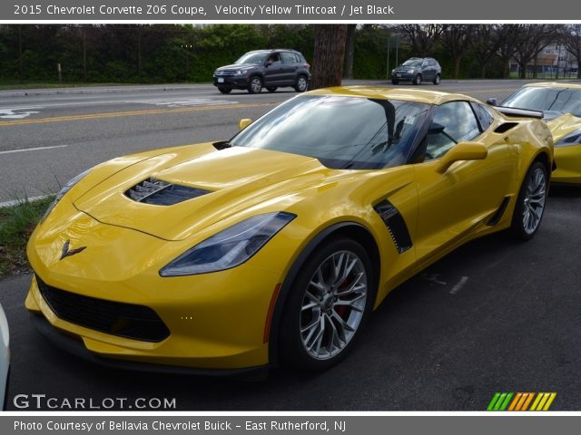 2015 Chevrolet Corvette Z06 Coupe in Velocity Yellow Tintcoat