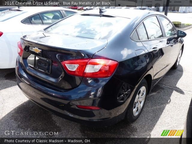 2016 Chevrolet Cruze LS Sedan in Blue Ray Metallic