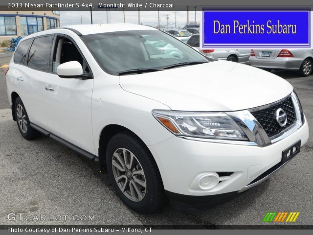 2013 Nissan Pathfinder S 4x4 in Moonlight White