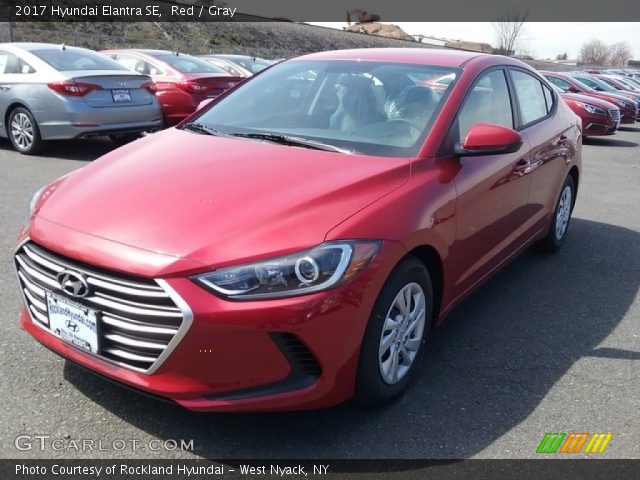 2017 Hyundai Elantra SE in Red