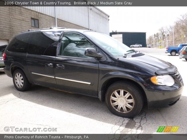 2006 Chrysler Town & Country Touring in Brilliant Black