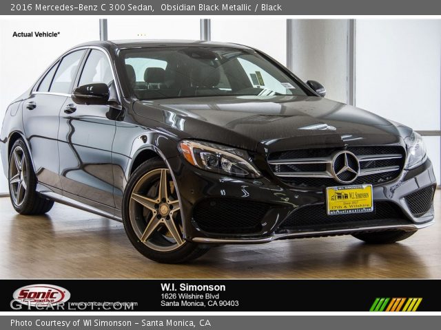 2016 Mercedes-Benz C 300 Sedan in Obsidian Black Metallic