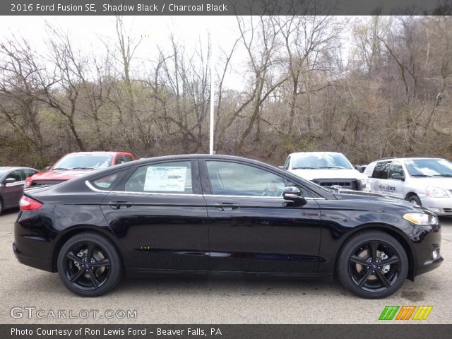 2016 Ford Fusion SE in Shadow Black