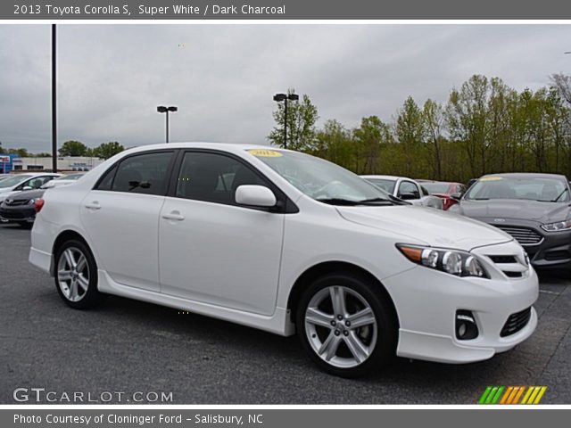 2013 Toyota Corolla S in Super White