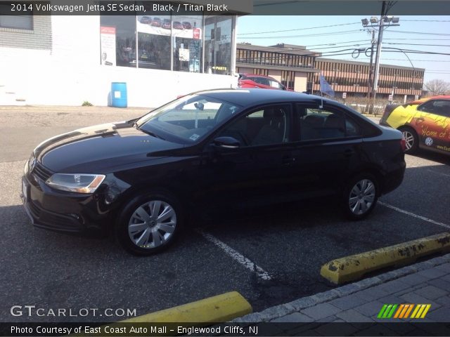 2014 Volkswagen Jetta SE Sedan in Black