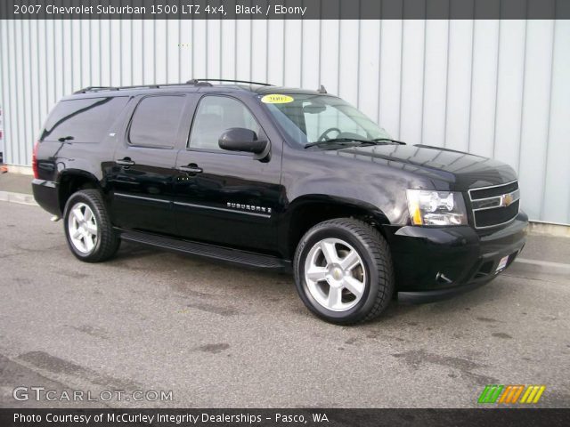 2007 Chevrolet Suburban 1500 LTZ 4x4 in Black