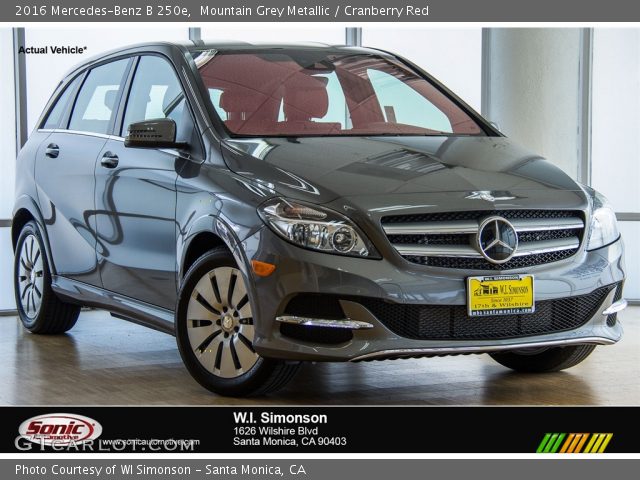 2016 Mercedes-Benz B 250e in Mountain Grey Metallic