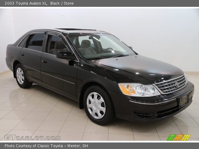 2003 Toyota Avalon XL in Black