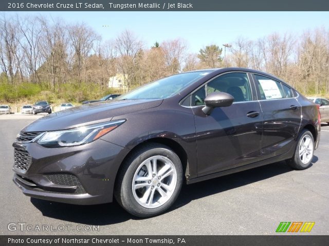 2016 Chevrolet Cruze LT Sedan in Tungsten Metallic