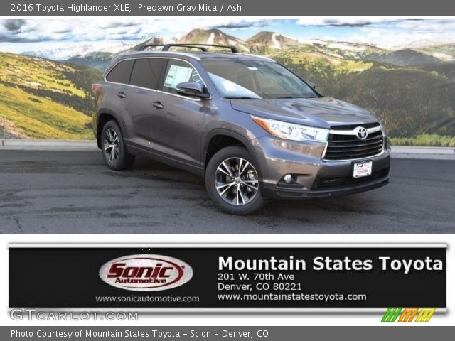 2016 Toyota Highlander XLE in Predawn Gray Mica